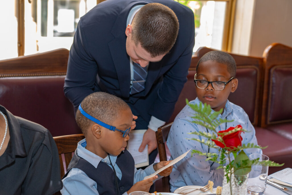 Etiquette Dinner & Training